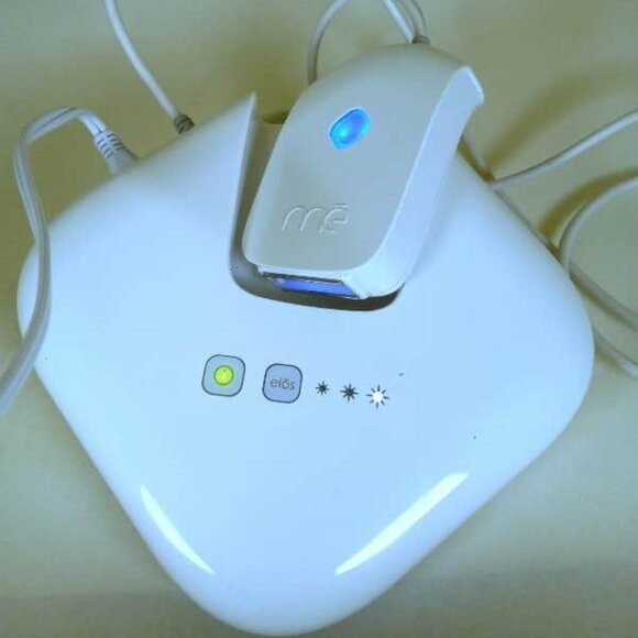 iLuminage Beauty Me Sleek IPL Hair Reduction System HU-FG01421 - Picture 3 of 7